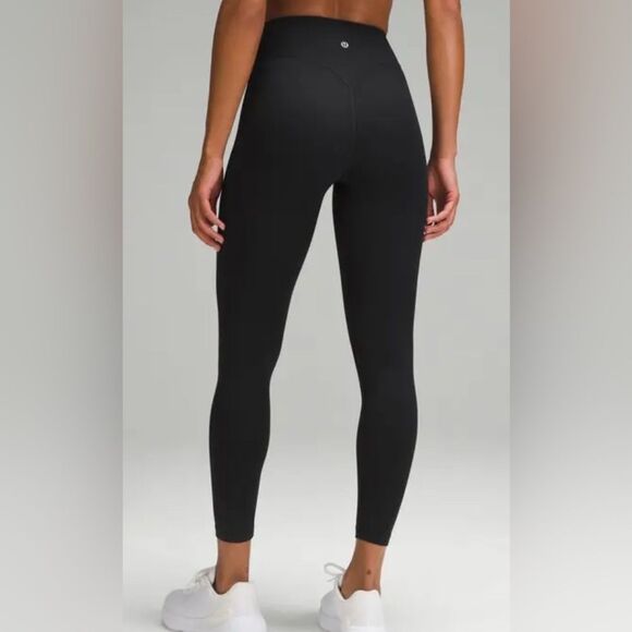 Lululemon Breezethrough High-Rise Leggings 25”Black 4 NWT IN PACKAGE - Picture 3 of 9